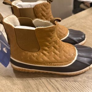 Jambu Women's Paisley Waterpoof Ankle Boot, TAN, 9